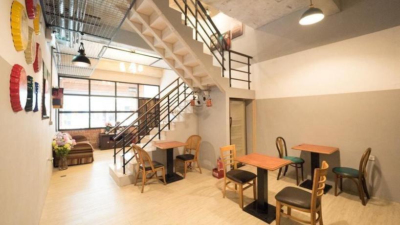 Imagen de los interiores del Hotel SINEYA II. Foto 20