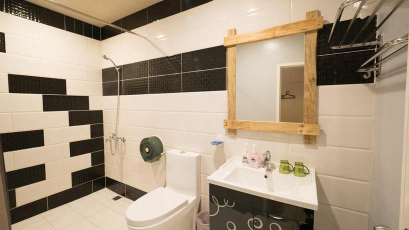 Imagen de la habitación del Hotel SINEYA II. Foto 12