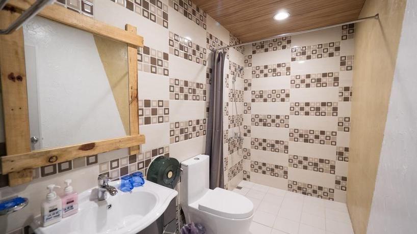 Imagen de la habitación del Hotel SINEYA II. Foto 16