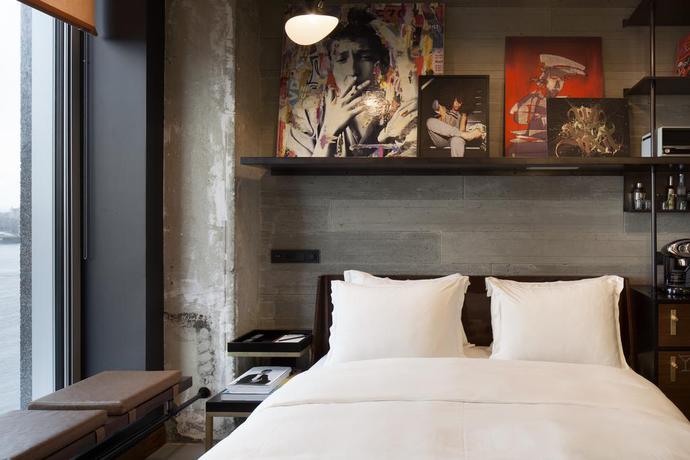 Imagen de la habitación del Hotel SIR ADAM. Foto 7