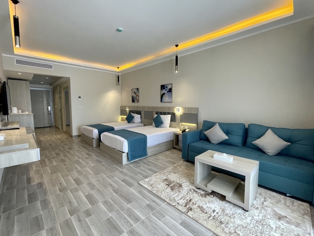 Imagen de la habitación del Hotel SIRENA BEACH RESORT and SPA. Foto 8
