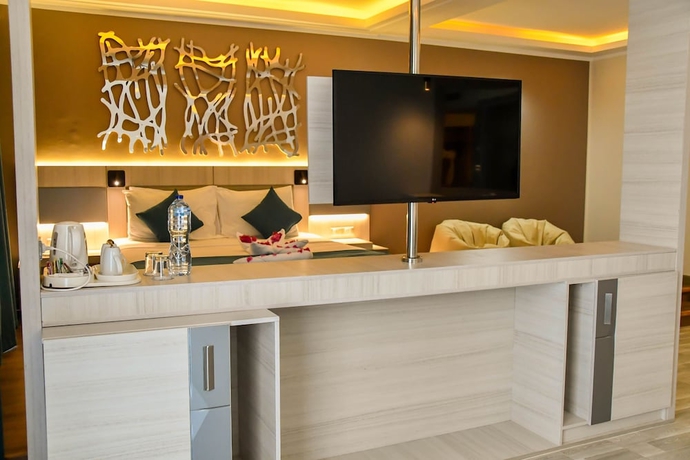 Imagen de la habitación del Hotel SIRENA BEACH RESORT and SPA. Foto 12