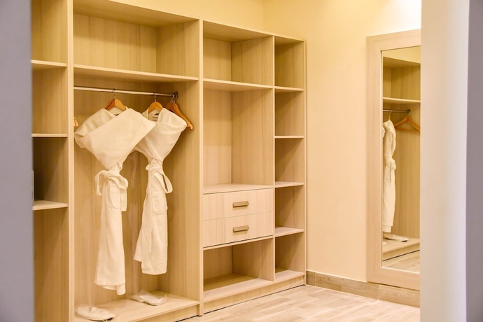 Imagen de la habitación del Hotel SIRENA BEACH RESORT and SPA. Foto 13