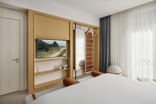 Imagen de la habitación del Hotel SIRO Porto Montenegro. Foto 11