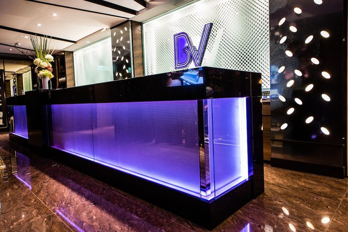 Imagen de los interiores del Hotel SIX FUKUN. Foto 15