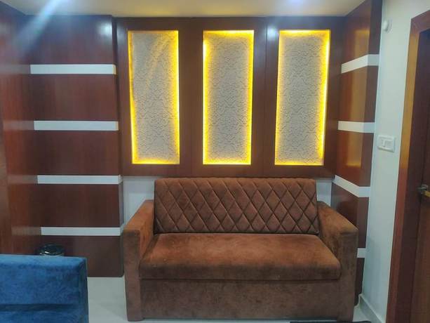 Imagen de los interiores del Hotel SJR. Foto 15