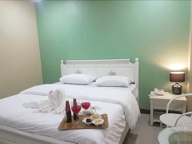 Imagen de la habitación del Hotel SK Resort Pattaya. Foto 10