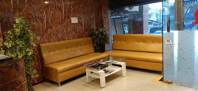 Imagen de los interiores del Hotel SKG Royal Palace. Foto 19
