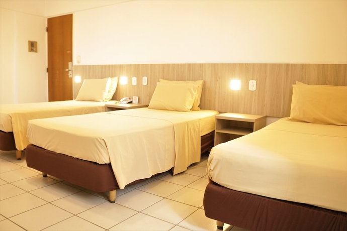 Imagen de la habitación del Hotel SKINA EXPRESS. Foto 15