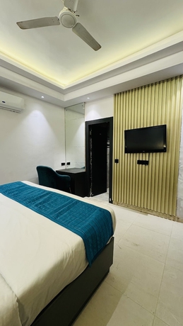 Imagen de la habitación del Hotel SKIs And Resorts. Foto 10