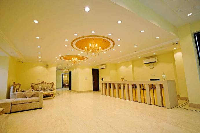 Imagen de los interiores del Hotel SKS Grand Palace. Foto 11