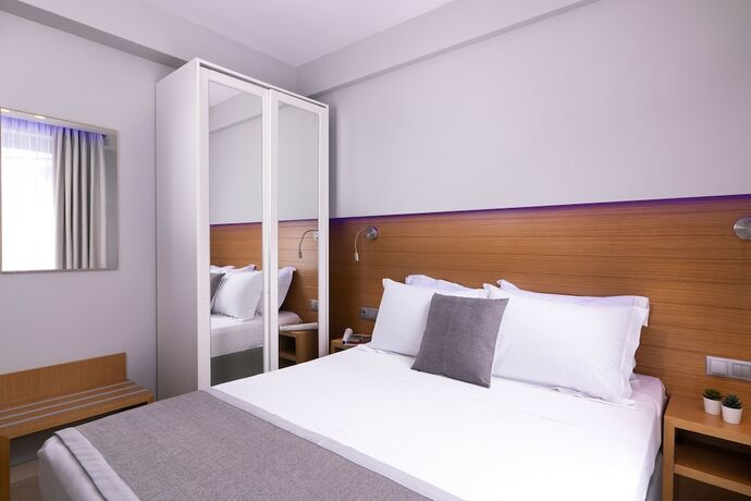 Imagen de la habitación del Hotel SKS Luxury Suites and Rooms. Foto 12