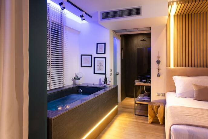 Imagen de la habitación del Hotel SKS Luxury Suites and Rooms. Foto 17
