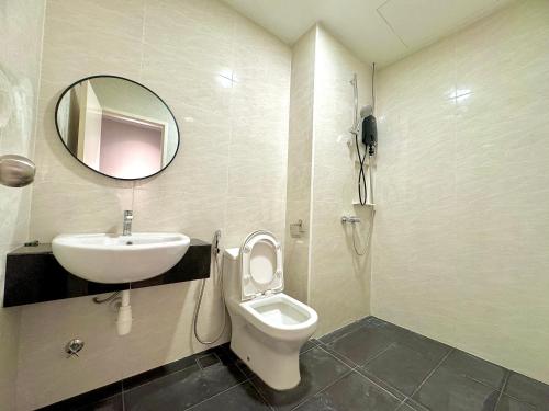 Imagen de la habitación del Hotel SKS Pavillion Residence Suites by Luxecocoo CK Johor Bahru. Foto 20