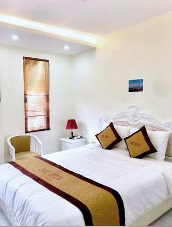 Imagen de la habitación del Hotel SKY GARDEN HOTEL. Foto 9