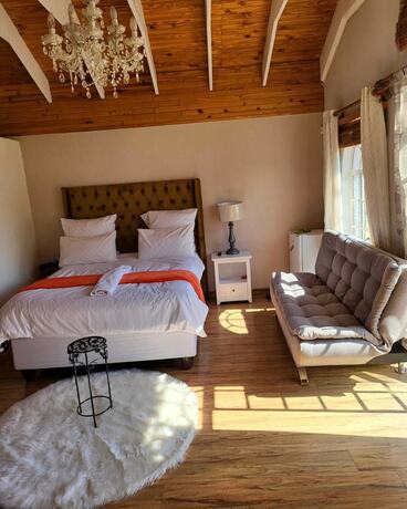Imagen general del Hotel SKY VIEW GUEST HOUSE RANDPARK IDGE. Foto 2