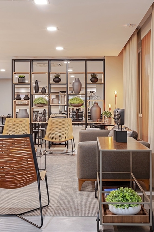 Imagen de los interiores del Hotel SLAVIERO Curitiba Aeroporto. Foto 17