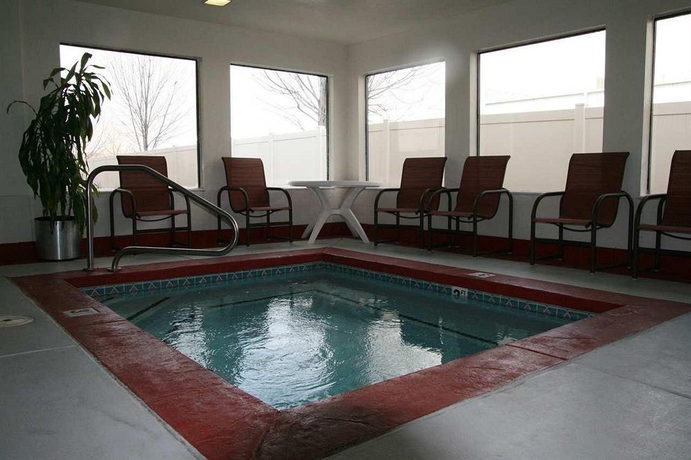 Imagen de la piscina del Hotel SLC. Foto 14