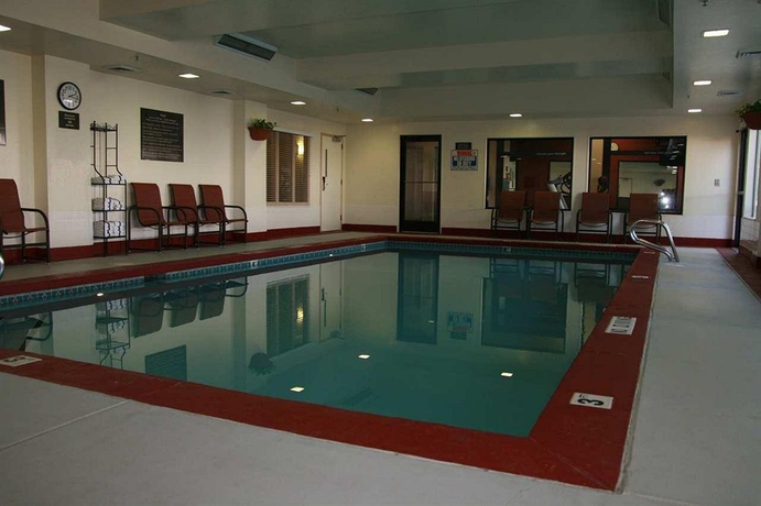 Imagen de la piscina del Hotel SLC. Foto 15