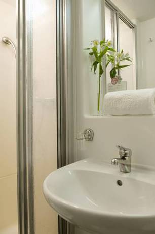 Imagen de la habitación del Hotel SLEEEP Sattledt. Foto 2