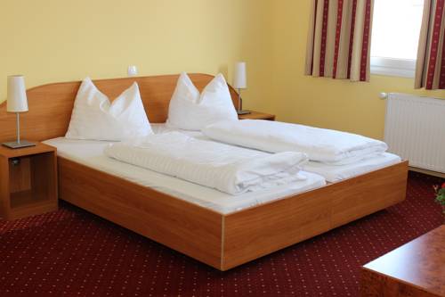 Imagen de la habitación del Hotel SLEEEP Sattledt. Foto 3