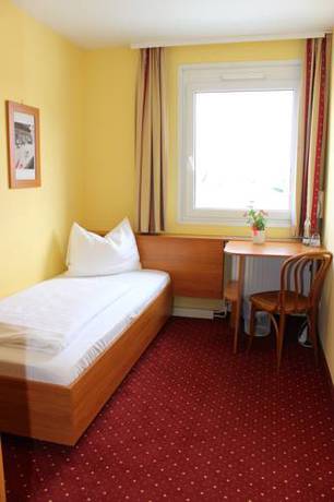 Imagen de la habitación del Hotel SLEEEP Sattledt. Foto 5