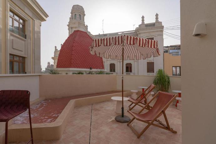 Imagen de los interiores del Hotel SLEEP'N Valencia. Foto 12