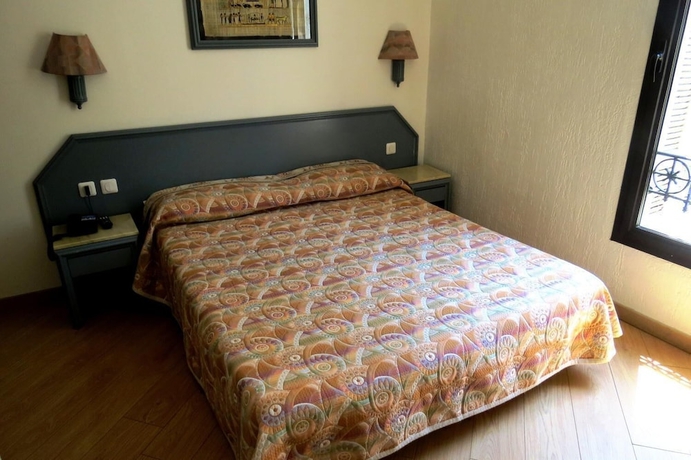 Imagen de la habitación del Hotel SLO Nice. Foto 7