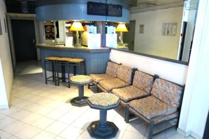 Imagen de los interiores del Hotel SLO Nice. Foto 16