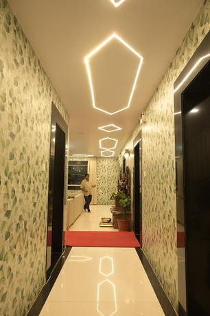 Imagen de los interiores del Hotel SLR Grand Haven. Foto 12