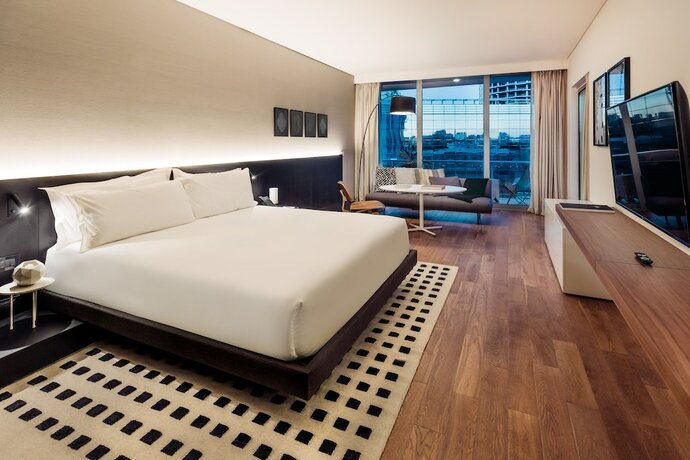 Imagen de la habitación del Hotel SLS Buenos Aires Puerto Madero. Foto 8
