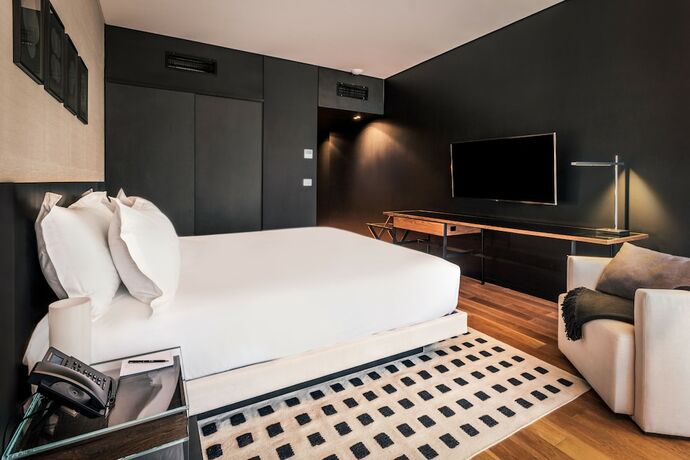Imagen de la habitación del Hotel SLS Buenos Aires Puerto Madero. Foto 12