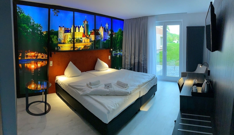 Imagen de la habitación del Hotel SL'otel im Parforcehaus. Foto 6