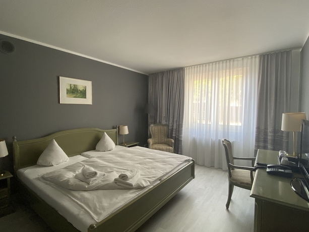 Imagen de la habitación del Hotel SL'otel im Parforcehaus. Foto 14