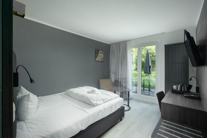 Imagen de la habitación del Hotel SL'otel im Parforcehaus. Foto 16