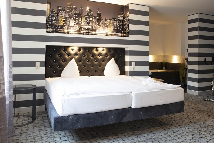 Imagen de la habitación del Hotel SL'otel im Parforcehaus. Foto 18