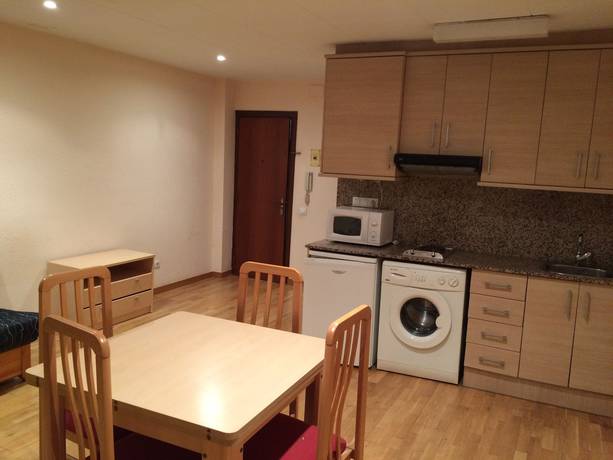 Imagen de la habitación del Hotel SM Apartments. Foto 9