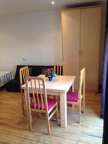 Imagen de la habitación del Hotel SM Apartments. Foto 11