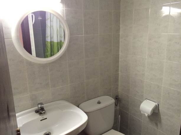 Imagen de la habitación del Hotel SM Apartments. Foto 12