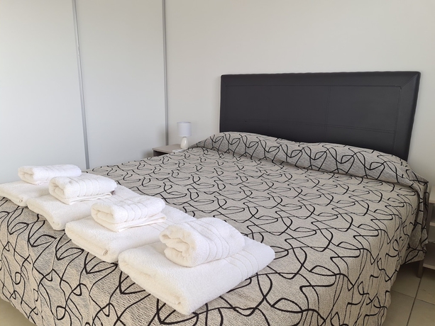 Imagen de la habitación del Hotel SMA Flats. Foto 5
