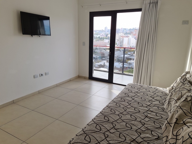 Imagen de la habitación del Hotel SMA Flats. Foto 11