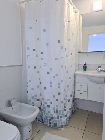 Imagen de la habitación del Hotel SMA Flats. Foto 12