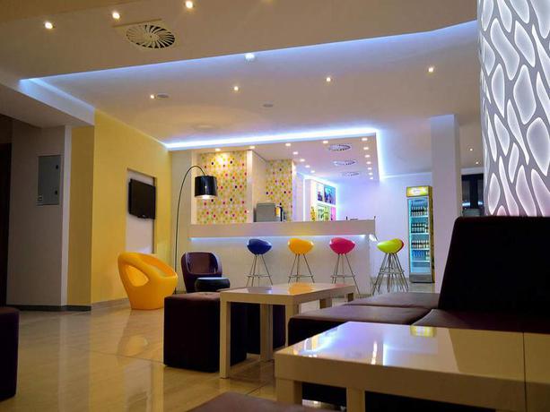 Imagen general del Hotel SMARTLINE ARENA. Foto 4