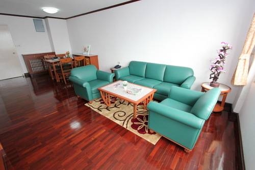 Imagen de la habitación del Hotel SN Mansion. Foto 49