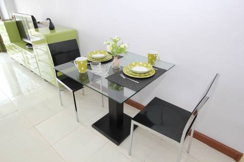 Imagen de la habitación del Hotel SN Mansion. Foto 51