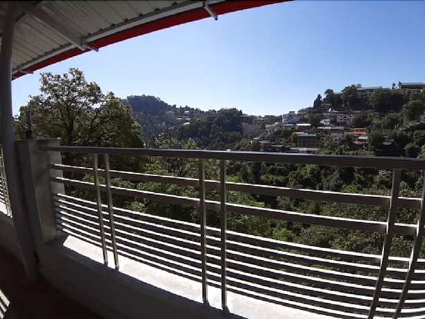 Imagen de la habitación del Hotel SN Residency. Foto 8