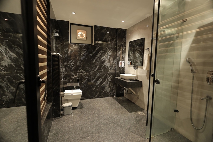 Imagen de la habitación del Hotel SNJ TAJ GRAND HOTEL. Foto 10
