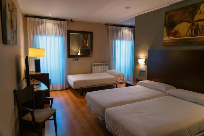 Imagen de la habitación del Hotel SNO Ciudad de Sabi&ntilde;&aacute;nigo. Foto 5