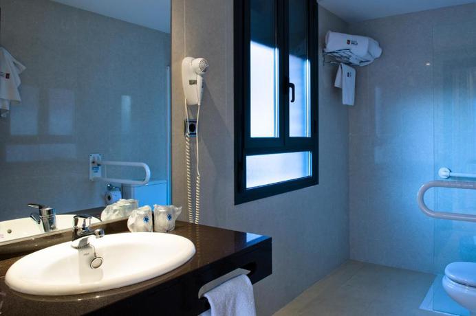 Imagen de la habitación del Hotel SNO Ciudad de Sabi&ntilde;&aacute;nigo. Foto 8