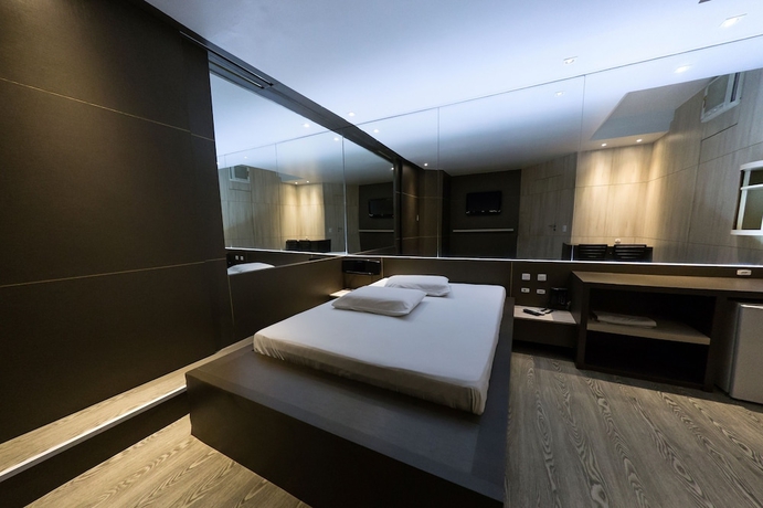 Imagen de la habitación del Hotel SNOB Motel. Foto 3